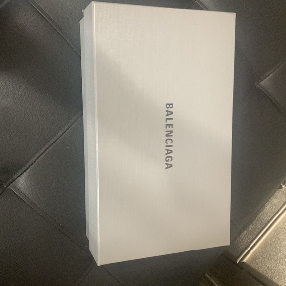 BALENCIAGA Tight sandal heel - Picture 10 of 10